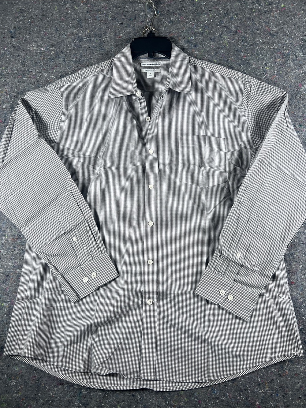 Amazon Essentials Men's Gray Micro-Check Button-Down Shirt